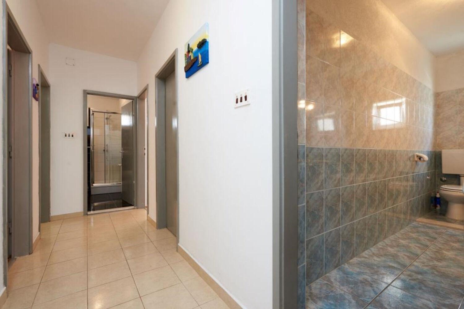 Apartments Mare - 30 M From Pebble Beach Seget Vranjica Exteriör bild