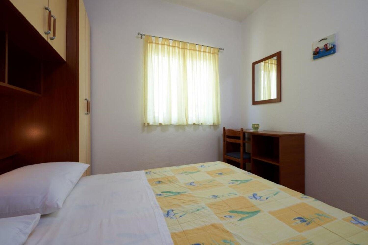Apartments Mare - 30 M From Pebble Beach Seget Vranjica Exteriör bild
