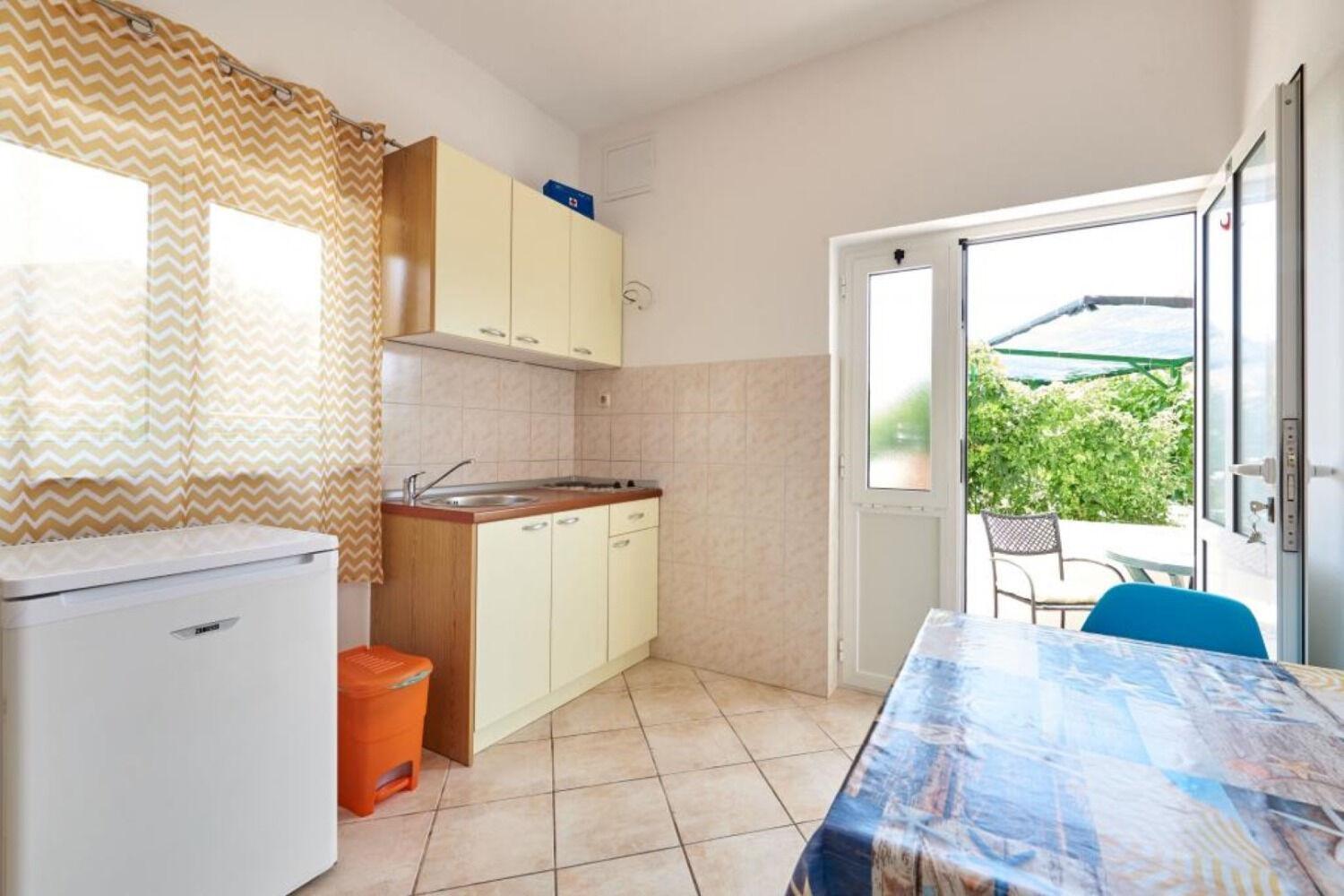 Apartments Mare - 30 M From Pebble Beach Seget Vranjica Exteriör bild